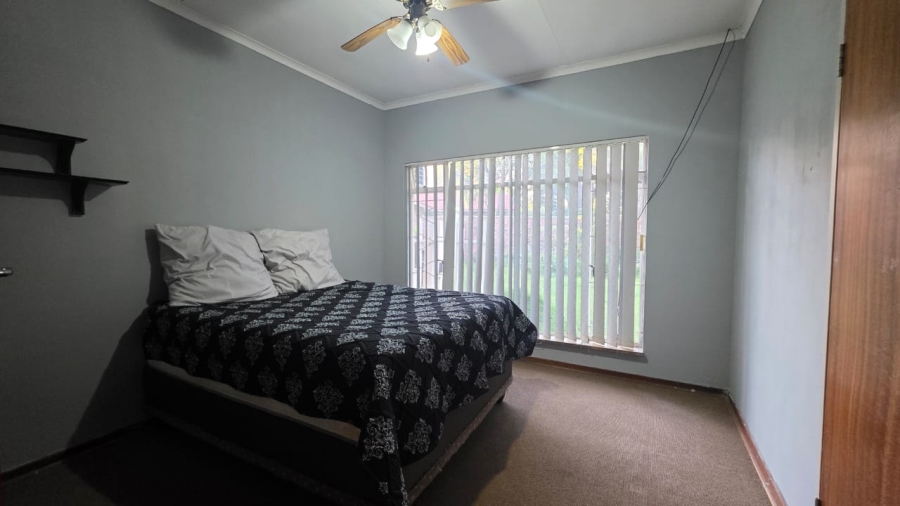 3 Bedroom Property for Sale in Flamwood North West